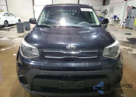 2018 Kia Soul z USA, uszkodzony, nr VIN KNDJN2A23J7890178